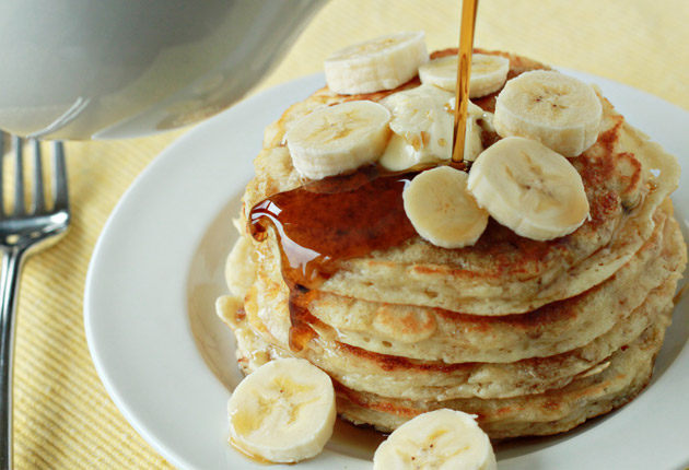 Fluffy Banana Pancakes - Kitchen Treaty