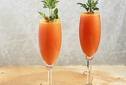 Carrot Mimosas