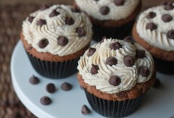 Chocolate Chip Cookie Cupcakes