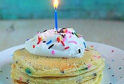 Funfetti Birthday Pancakes