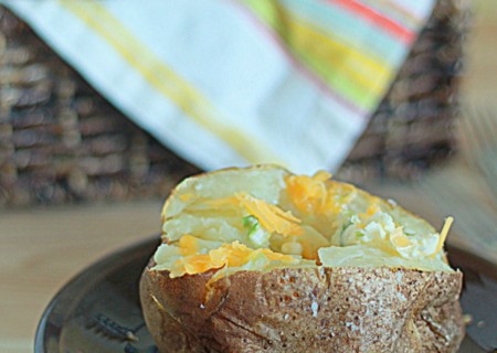 How to Bake Perfect Baked Potatoes
