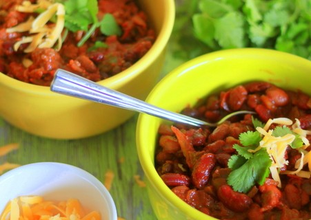 Slow-Cooker Easy Three-Bean Chili with Ground Beef (or Not)