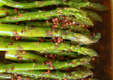 Balsamic Marinated Asparagus