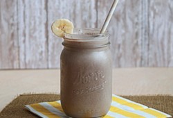 Vegan Banana Chocolate Smoothie