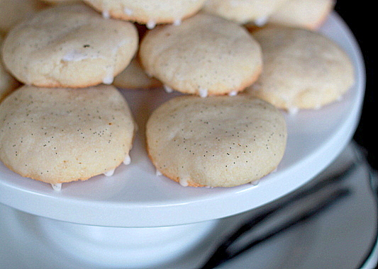 Glazed vanilla bean cookies