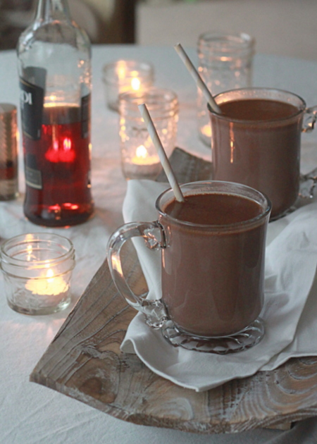 Boozy hot chocolate | Kitchen Treaty
