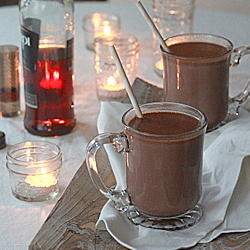 Boozy hot chocolate | Kitchen Treaty