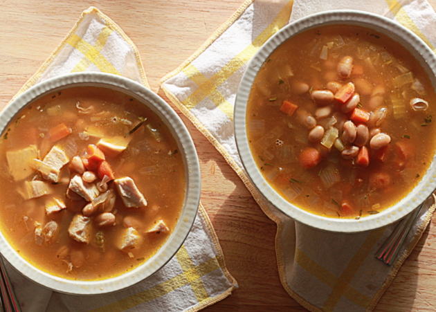 Rosemary White Bean Soup with Optional Chicken