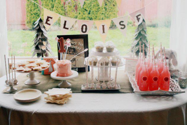 First birthday party dessert table | Kitchen Treaty