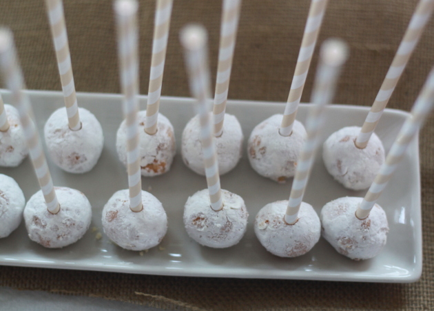 Lazy "cake pops" made with donut holes & striped paper straws | Kitchen Treaty