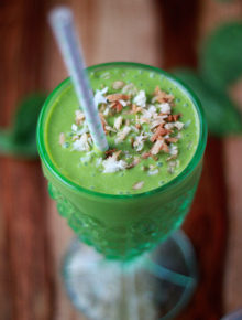 Toasted Coconut Green Smoothie