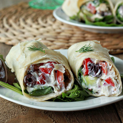 Creamy Greek salad sandwich wraps with optional chicken | Kitchen Treaty