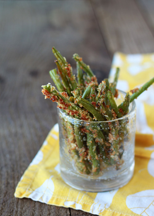 Parmesan and Panko Crusted Baked Green Bean Fries | Kitchen Treaty