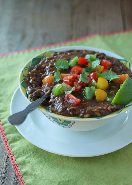 Crock Pot Vegan Black Bean & Brown Rice Soup | Kitchen Treaty