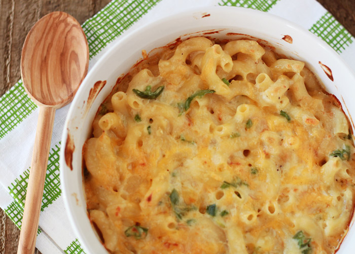 Jalapeno Mac and Cheese from kitchentreaty.com