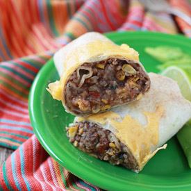 Easy Refried Bean and Cheese Burritos with Optional Chicken (perfect for freezing!) | kitchentreaty.com