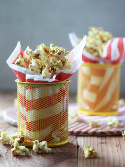 Spicy Curry Popcorn - the perfect addicting balance between sweet and spicy.