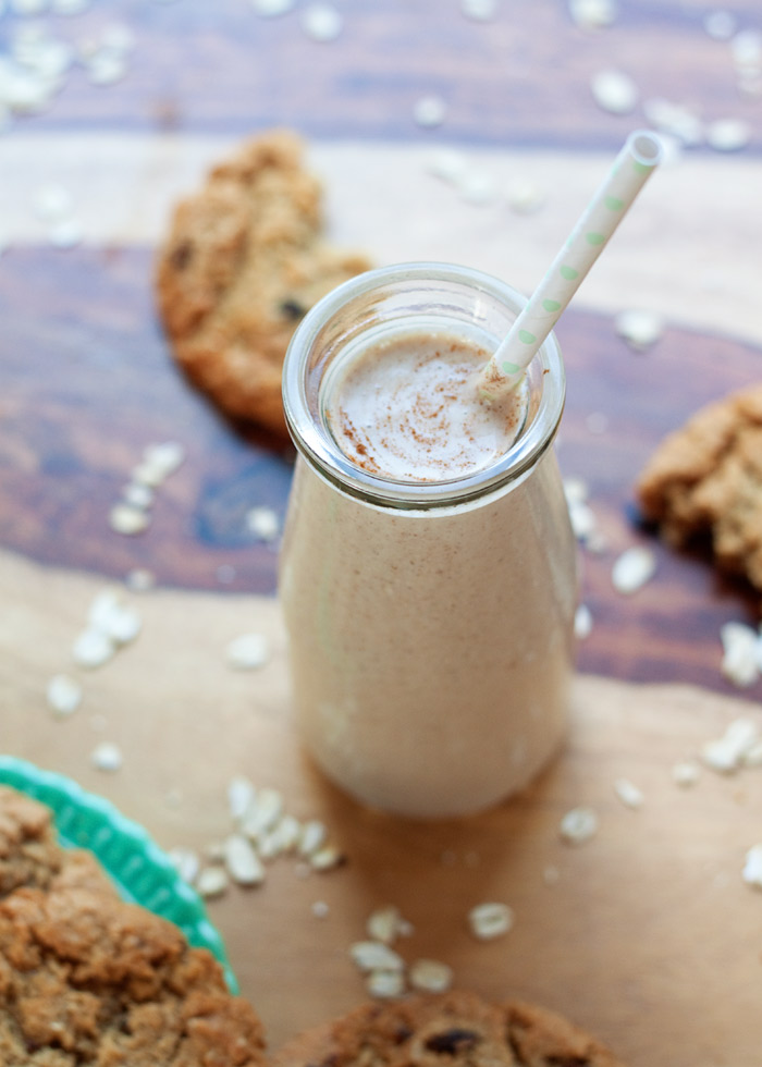 Oatmeal Cookie Smoothie Kitchen Treaty