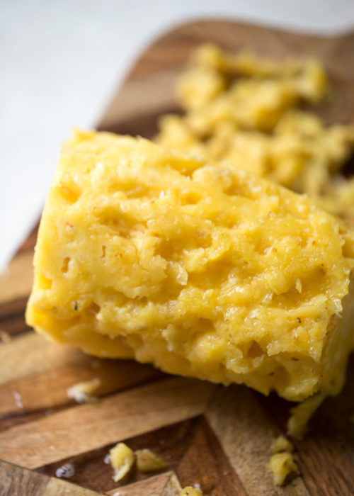 How to Make a Dried Pineapple Flower Garnish for Cupcakes or Cakes