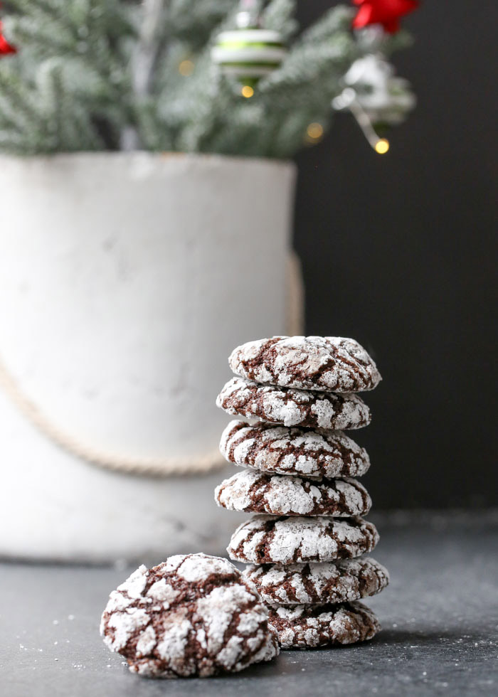 Vegan Chocolate Crinkle Cookies - Fudgy, sweet, and gorgeously crinkled just like their non-vegan twins, these chocolate cookies are perfect for Christmas cookie platters - or hoard them all for yourself. Not that I would ever do that. 