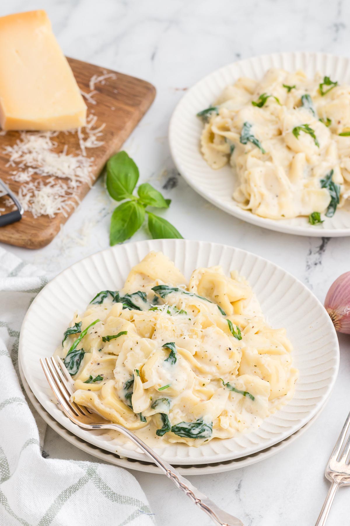 Un bol de tortellinis Alfredo crémeux 7 one pot tortellini alfredo 25