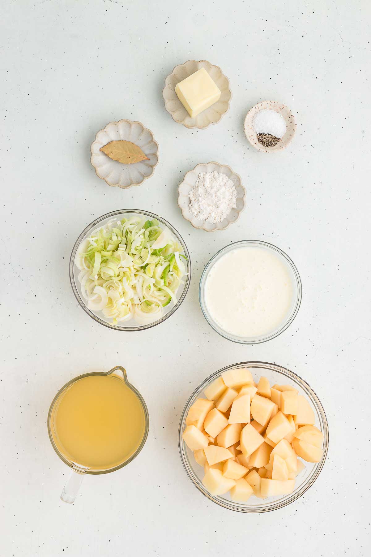 ingredients for potato leek soup