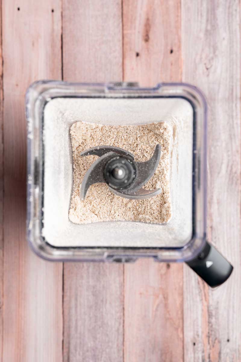 grinding oats for blender pumpkin muffins